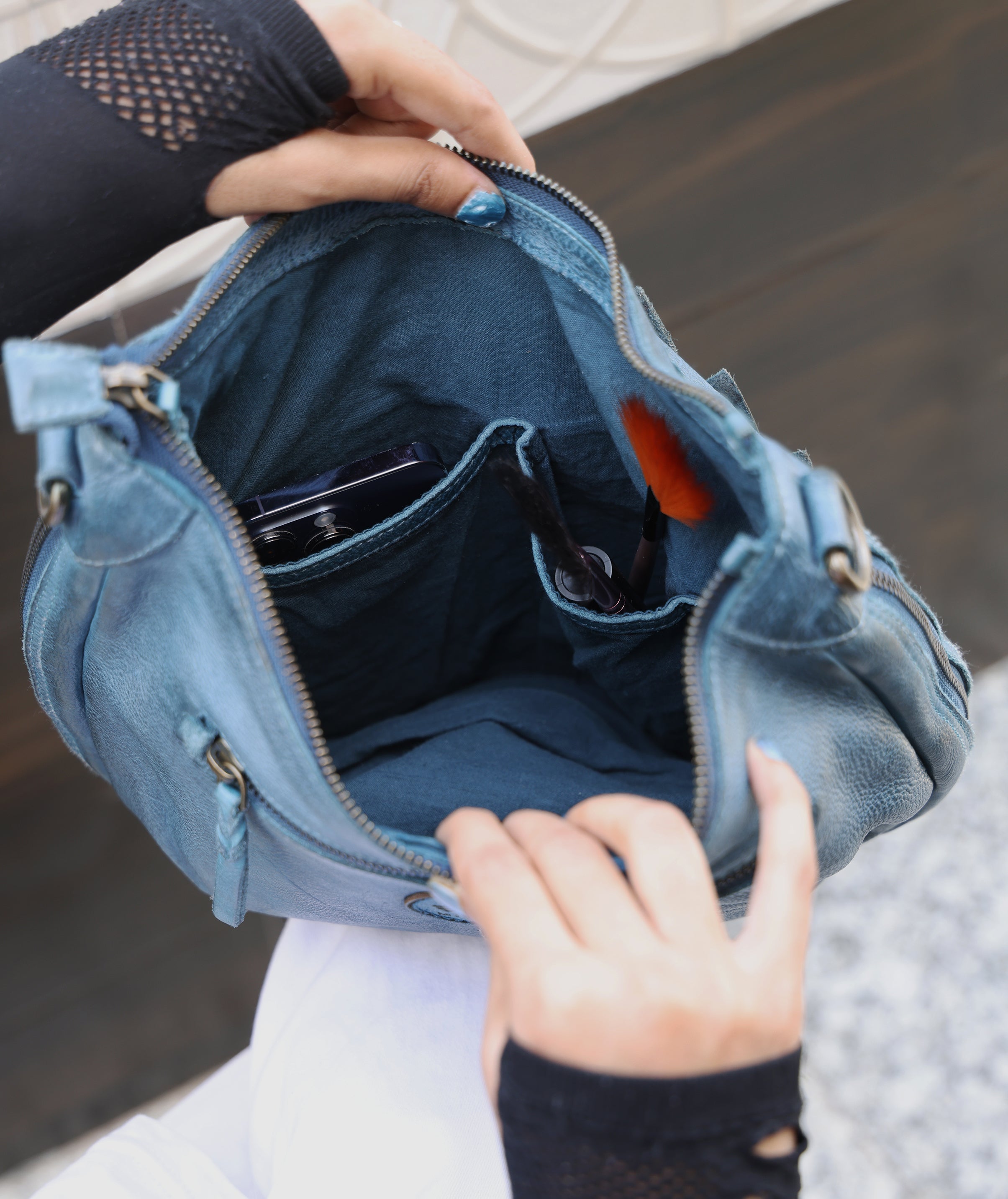 Claire Handtasche